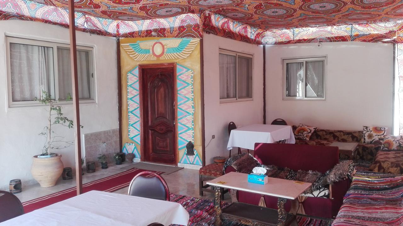 Pyramids Overlook Inn Kafret el-Gabal Extérieur photo