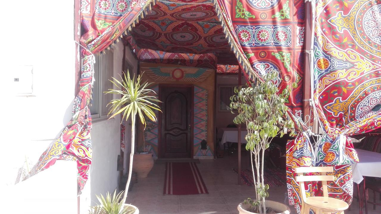 Pyramids Overlook Inn Kafret el-Gabal Extérieur photo