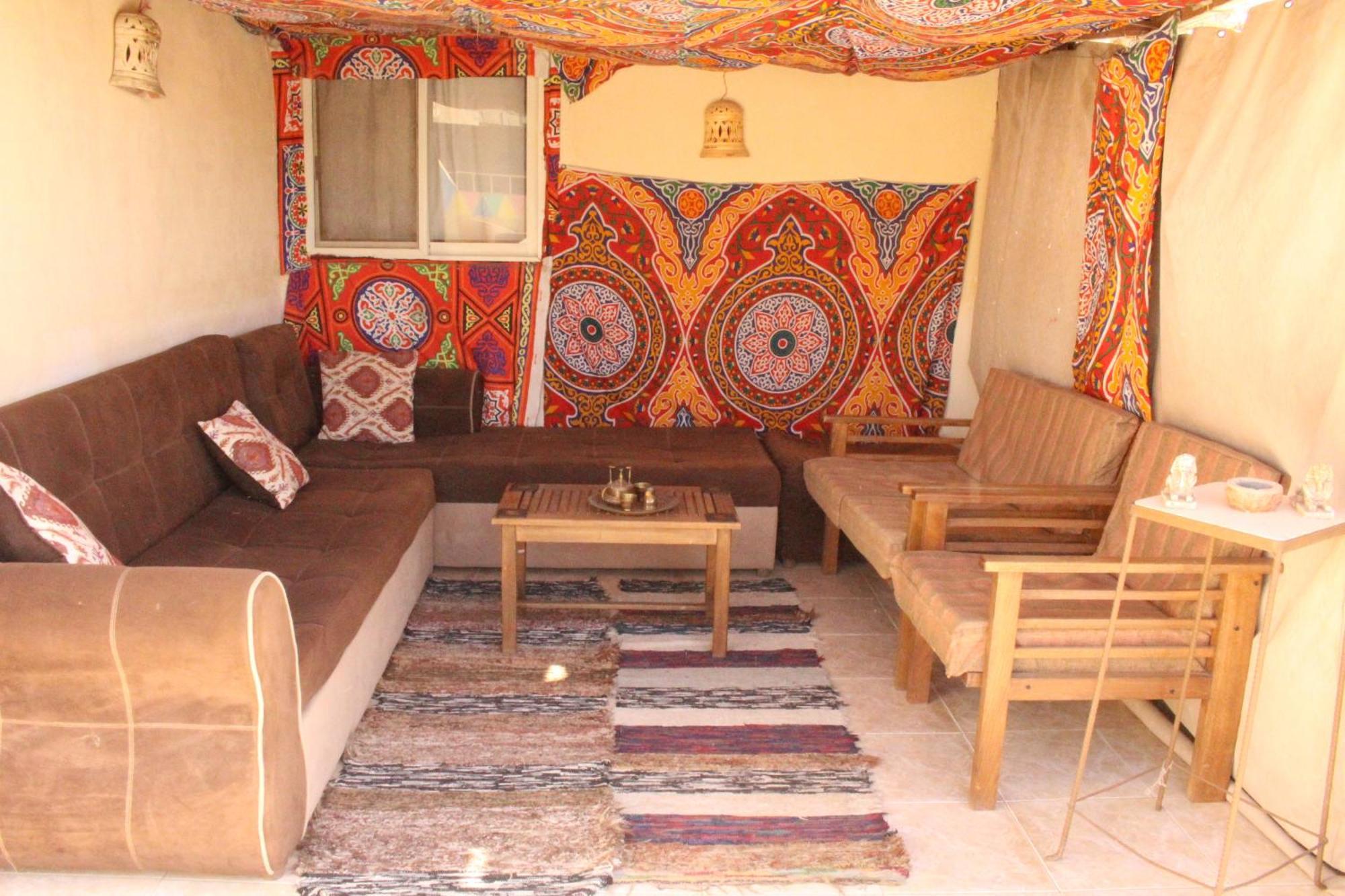Pyramids Overlook Inn Kafret el-Gabal Extérieur photo